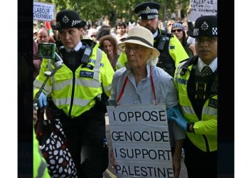 La «democracia» inglesa detiene a 890 personas por manifestarse a favor de Palestina