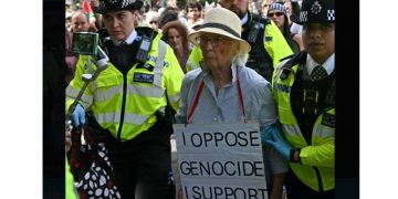 La «democracia» inglesa detiene a 890 personas por manifestarse a favor de Palestina