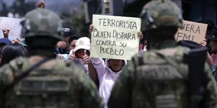 ECUADOR. Protestas, represión y silencio mediático: gobierna la extrema derecha