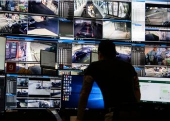 El gobierno apuesta por el control de las comunicaciones privadas en el móvil, de los mensajes, más cámaras en las calles…