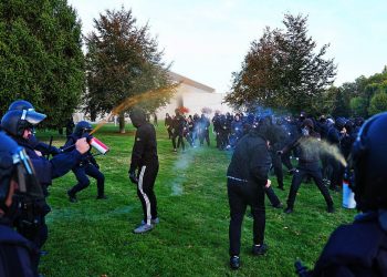 Ante la presencia de antifascistas para enfrentarle, el fascista Quiles ha cancelado su acto en Iruñea