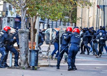 Una imagen que lo dice todo (abra la noticia para observar mejor el detalle)