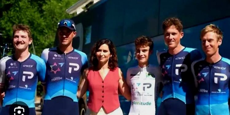 El millonario sionista que utilizó un equipo ciclista para blanquear a Israel lo disuelve ante el malestar de sus patrocinadores publicitarios