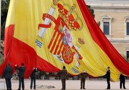 Una bandera de 100.000 euros para taparlo todo
