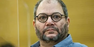 (Video) Entrevista al diputado comunista israelí expulsado del parlamento