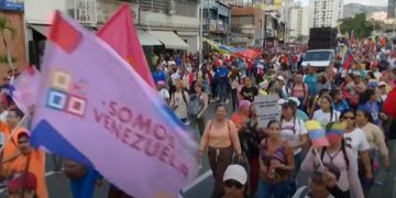 Movilización en Caracas contra la agresión con barcos y aviones de EE.UU y para denunciar planes de atentados de «falsa bandera»