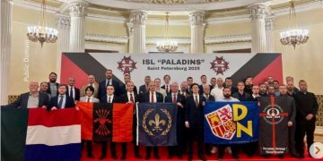 Un grupo de organizaciones fascistas eligió San Petesburgo para una reunión