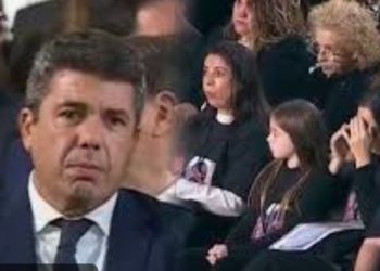 Familiares de víctimas de la Dana describen a Mazón en el funeral: «Rata», «Asesino», «Cobarde»… (Videos)