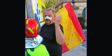 Si el “valiente” Quiles no secundó su propia convocatoria en Iruñea es porque tuvo pánico a que le pasara lo mismo que a este