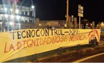 Sindicatos denuncian la «agresión policial» tras una concentración en el Puerto de Vigo