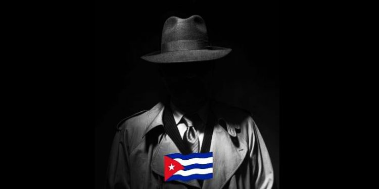 SALVADOR CAPOTE. ¡Cuidado! ¡La trampa está puesta! ¡No caigamos en ella!