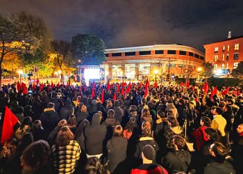 Unas mil personas reunidas por CJS en Madrid abogaron por “romper lo atado y bien atado”