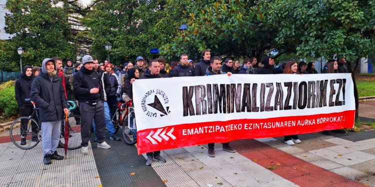 Juzgado un joven en Gasteiz en el marco de una manifestación de GKS por el derecho a la emancipación