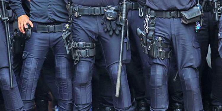 UE. Ministros de Exteriores estudiarán la posibilidad de entrenar a 3.000 policías palestinos para desplegarlos en Gaza