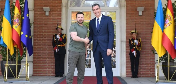 Zelensky recibido en Madrid con todos los honores (Borbones, gobierno, Cortes, Gernika …); después se extrañan que suba la extrema derecha