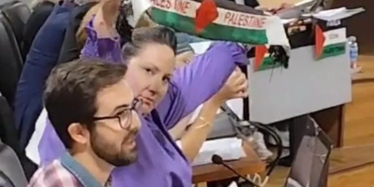 Parla (Madrid). Las broncas y peleas entre un concejal de IU y una concejala de Podemos acaba en los tribunales