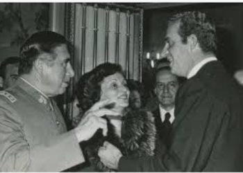 El día que Pinochet asistió en Madrid a la proclamación de Juan Carlos I como heredero de Franco y Jefe de Estado