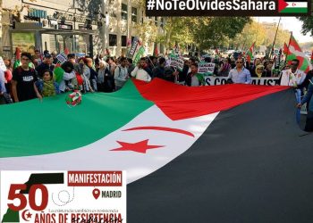 Movilización por el 50 aniversario de la entrega del Sahara Occidental a Marruecos con gritos contra Trump y Sánchez
