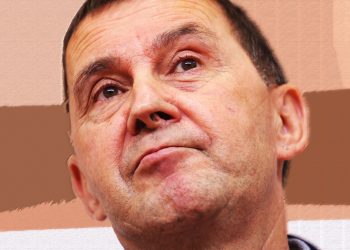 Los trolls de la IA y sus falacias contra el MS son avaladas por Otegi; al gerente de EH Bildu le responden