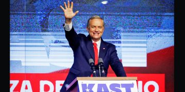 CHILE. La ineficacia de la socialdemocracia, para con los intereses del pueblo, entrega el gobierno al fascismo