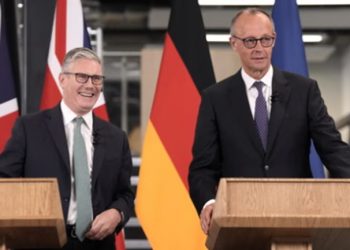 ALEMANIA y REINO UNIDO realizan una compra conjunta de armas de largo alcance con Rusia en la mira