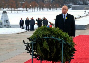 RUSIA. Putin encabeza homenaje por el 82º aniversario de la liberación del bloqueo de Leningrado