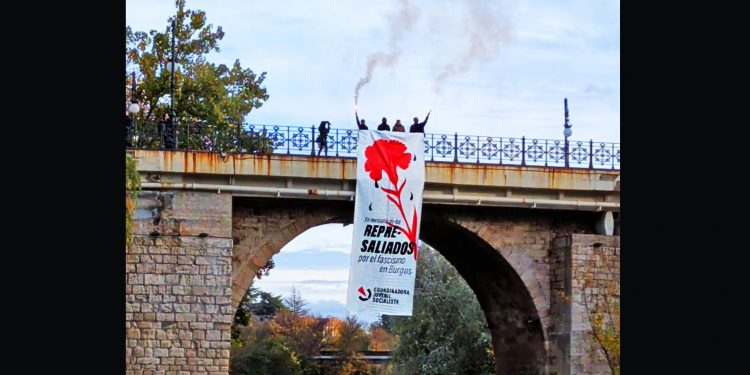 Multas impulsadas por un concejal del PCE e IU por desplegar una pancarta de memoria antifranquista en Aranda de Duero