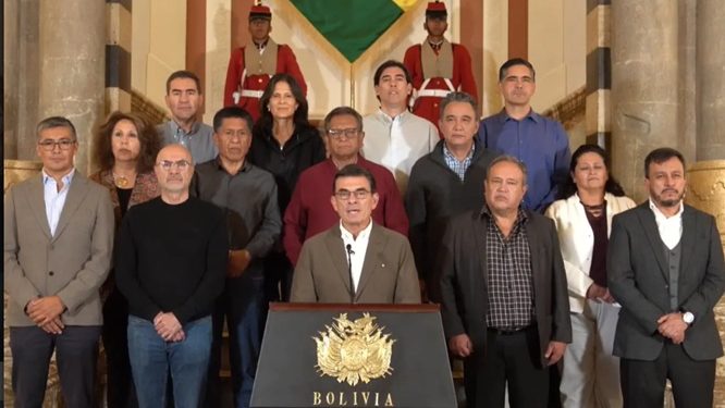 El nuevo gobierno de derechas de Bolivia (que lo iba a arreglar todo en un plis plas) decreta «emergencia energética y social»