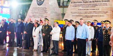VENEZUELA/CUBA. El Canciller cubano y Delcy Rodríguez, entre otros/as, homenajearon a los combatientes caídos