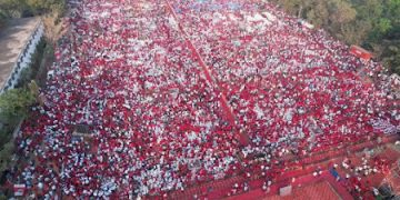 INDIA. Una gigantesca movilización militante saludó el 100 aniversario del Partido Comunista