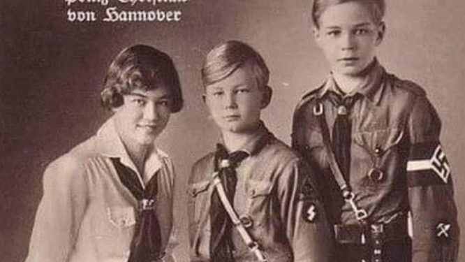 ¿Quién es la chica de la foto?