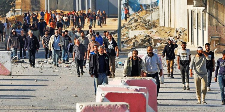 ISRAEL. La pérdida de trabajadores palestinos provoca que muchos puestos de trabajo no puedan ser cubiertos