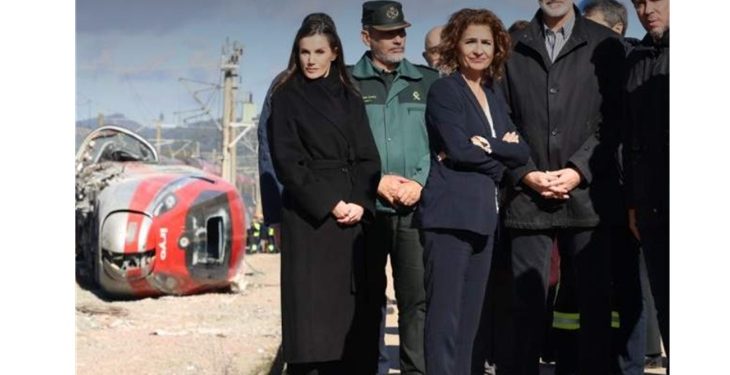 La Casa Real retira esta foto de «la familia» posando en el lugar del accidente