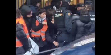 Un nuevo desahucio con palos y represión