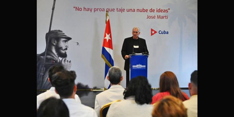 CUBA. Comparece Díaz-Canel ante los medios y anuncia que preparan medidas contra el bloqueo petrolero