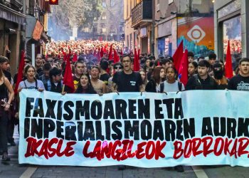 IAS moviliza a miles de estudiantes contra el fascismo y el imperialismo