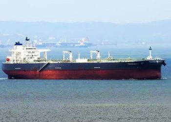 El lamebotas de Trump (Josu Jon Imaz) contento: El primer carguero con crudo de Venezuela para Repsol ya está en Bilbo