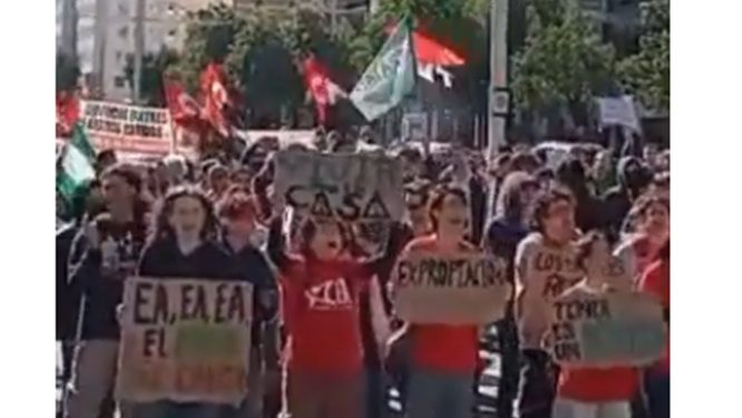 Imágenes de la movilización en Sevilla por el derecho a la vivienda