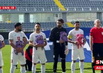 Los jugadores de la selección iraní de fútbol rinden homenaje a las niñas asesinadas por EE.UU. e Israel