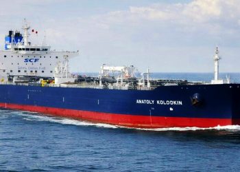 Un petrolero ruso rompe el bloqueo a Cuba y Trump intenta venderlo como una concesión suya