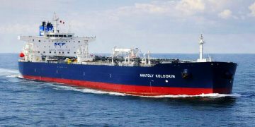 Un petrolero ruso rompe el bloqueo a Cuba y Trump intenta venderlo como una concesión suya