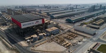 Irán ataca las fuentes de los terroristas: el aluminio, y desata la zozobra occidental