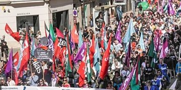 Masiva respuesta a la Huelga General en Euskal Herria