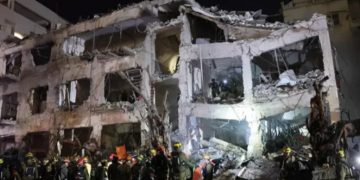 IRÁN alcanza un centenar de objetivos en Israel ante el asombro de una población que creía en el «escudo protector»