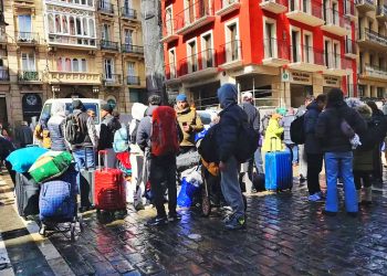 El Ayto de Iruñea (EH Bildu) desaloja a decenas de personas sin ofrecerles alternativa habitacional real