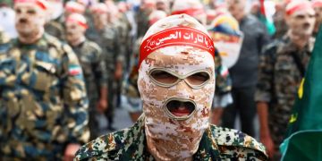 PEIMAN SALEHI. Los comandos invisibles de Irán: Las fuerzas detrás del silencio