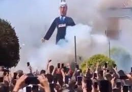 El gobierno israelí indignado con la quema (ver video) del muñeco de Netanyahu en Málaga