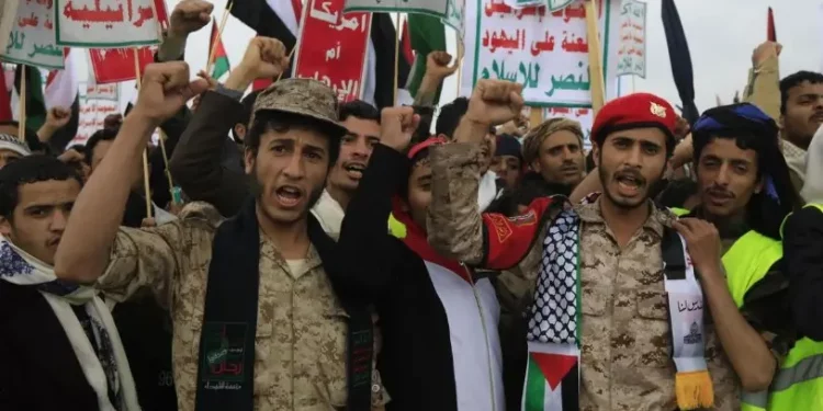 YEMEN: ¿Y si cerramos el estrecho de Bab el Mandeb?