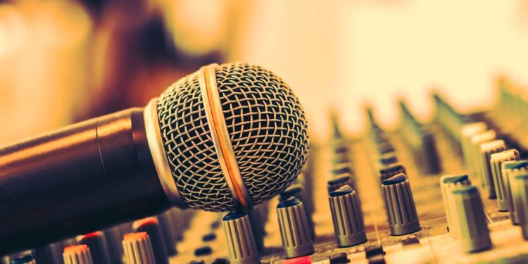 MARCELO COLUSSI. La música: ¿buen negocio?