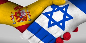 El gobierno español oculta datos y mantiene todos los contratos comerciales y armamentísticos con Israel